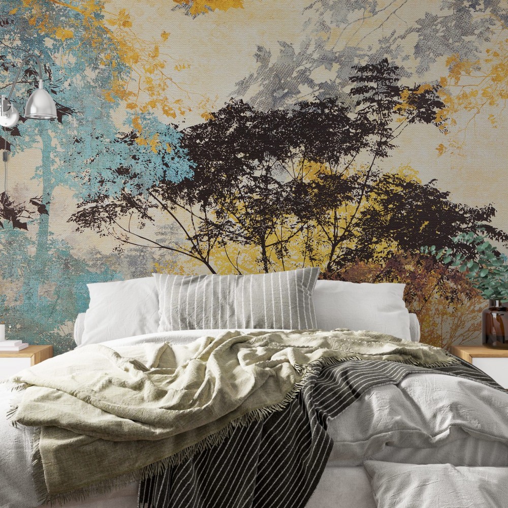 Kanvas Dokulu Zemin Üzerine Soyut Sonbahar Ormanı ve Ağaç Silüetli Duvar Kağıdı