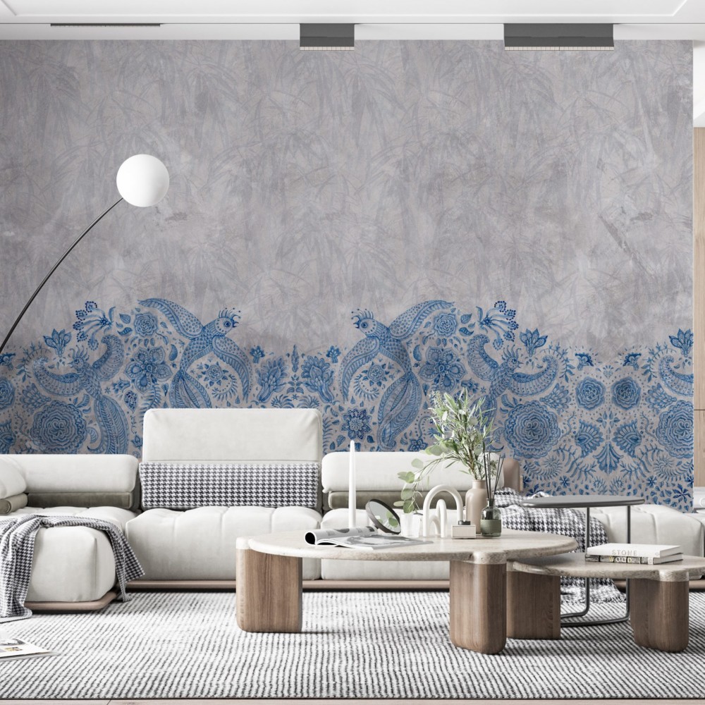 Beton Dokulu Zemin Üzerine Mavi Çini Motifli ve Anka Kuşu Desenli Duvar Kağıdı