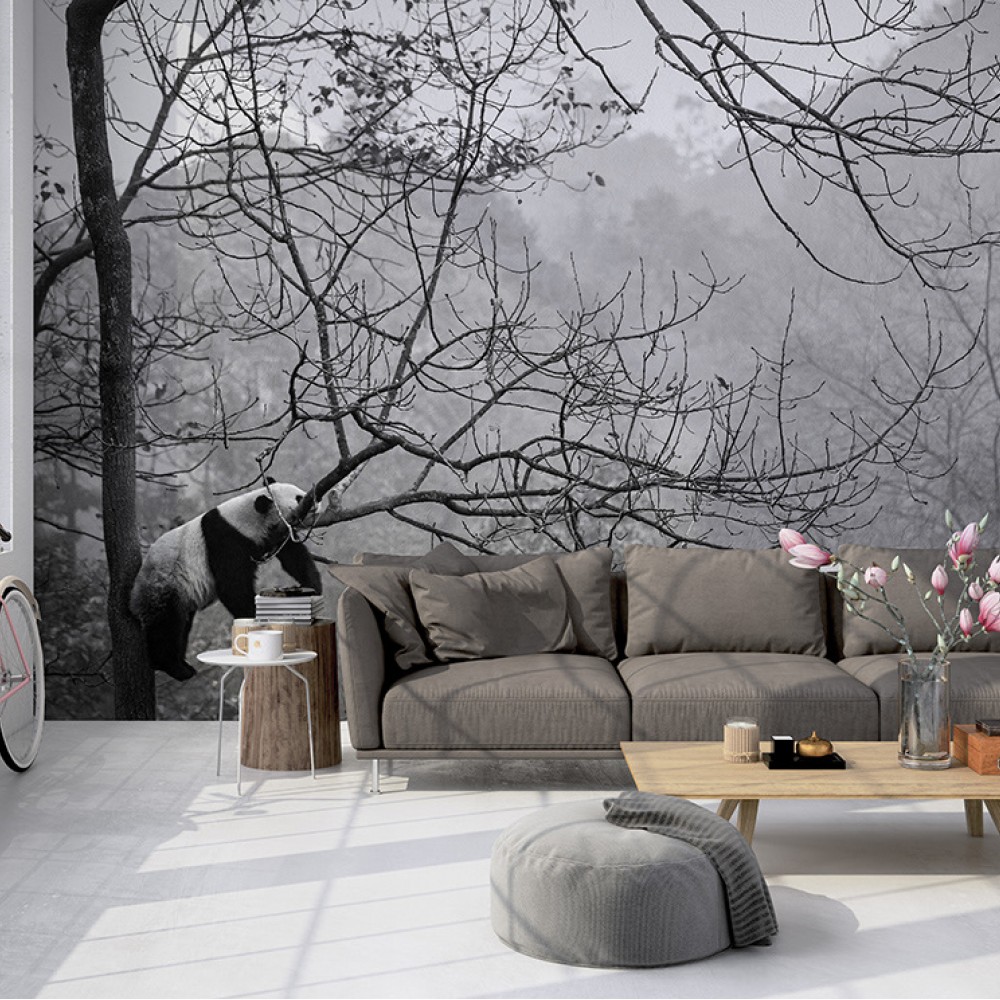 Puslu Orman ve Ağaç Dalları Arasında Panda Desenli Monokrom Duvar Kağıdı
