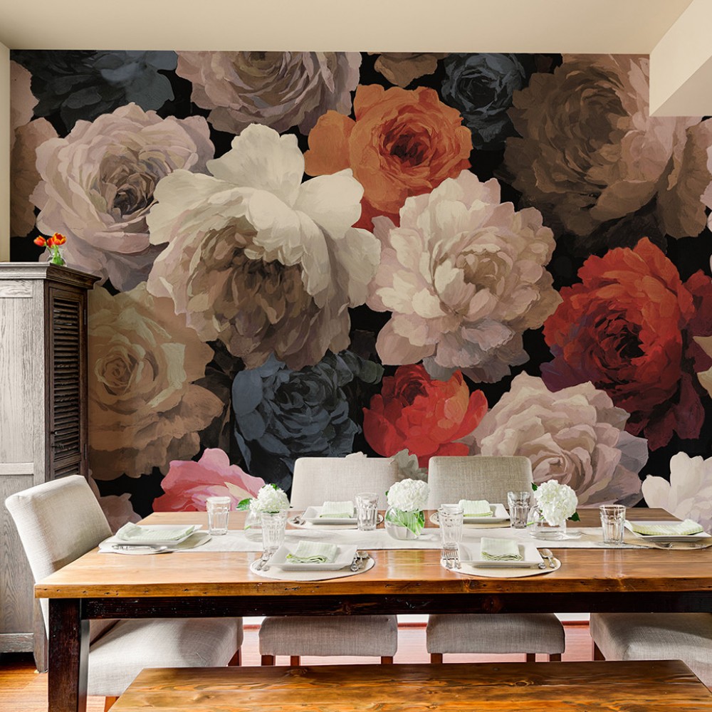 Siyah Zemin Üzerine Turuncu ve Beyaz Dev Gül Desenli Duvar Kağıdı