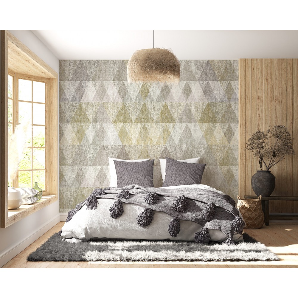 Kanvas Dokulu Vizon ve Zeytin Yeşili Geometrik Üçgen Desenli Duvar Kağıdı