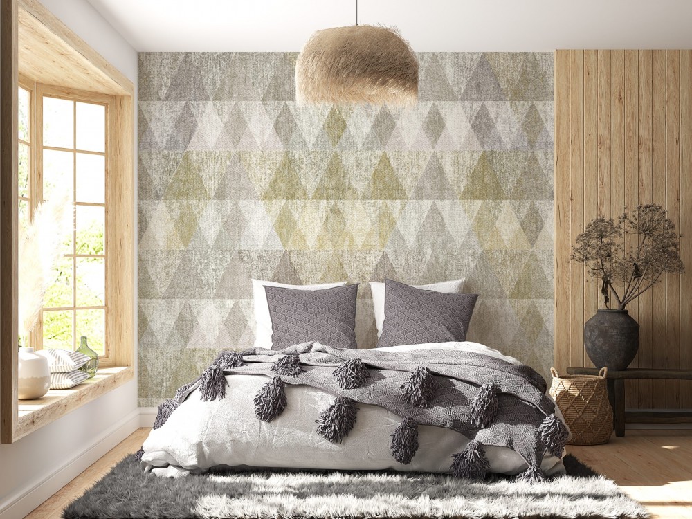 Kanvas Dokulu Vizon ve Zeytin Yeşili Geometrik Üçgen Desenli Duvar Kağıdı
