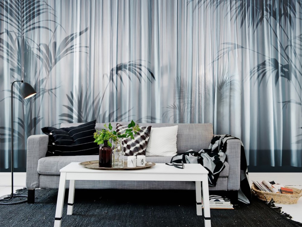Buğulu Cam Efektli Tropikal Palmiye Yaprağı ve Dikey Çizgili Duvar Kağıdı